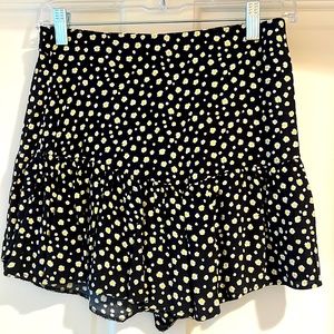 Zara floral skirt 🌟